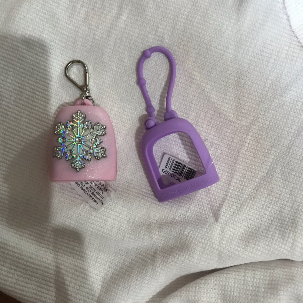 Bath and body works hand sanitizer holder